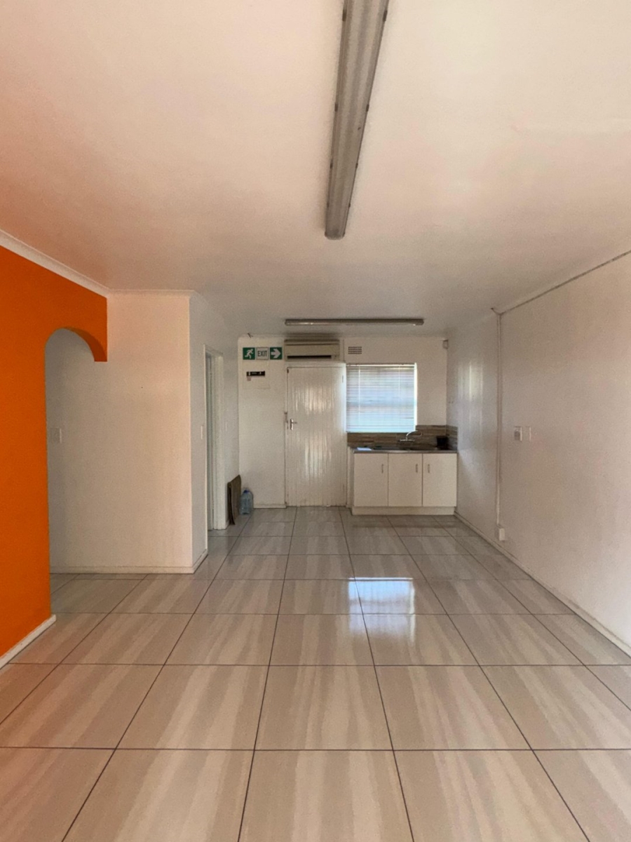  Bedroom Property for Sale in Hillcrest Heights Western Cape